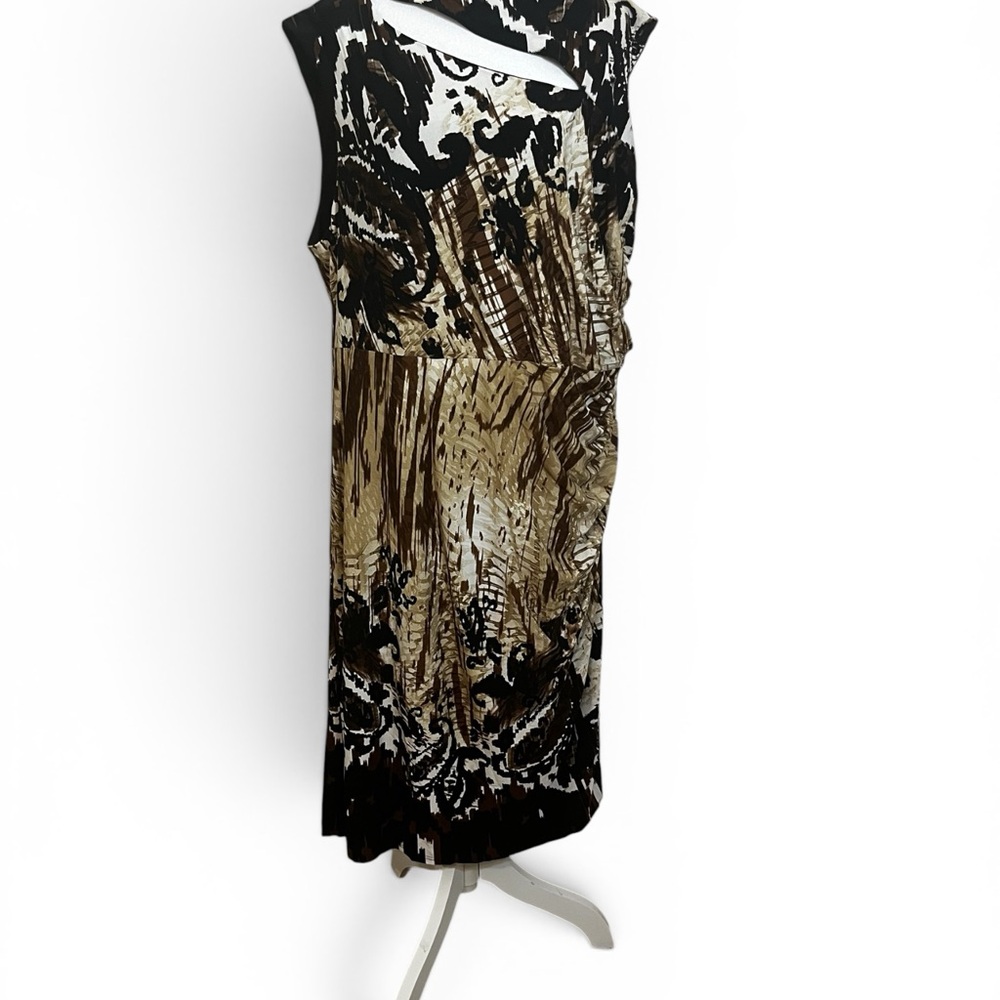 R&M Richards Sleeveless Printed Midi Dress in Black and Brown